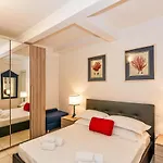 Апартаменты La Casa Sul Lungomare Di - Litore Domus *