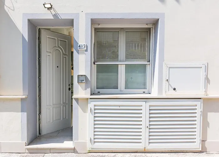 La Casa Sul Lungomare Di - Litore Domus * فياريجيو